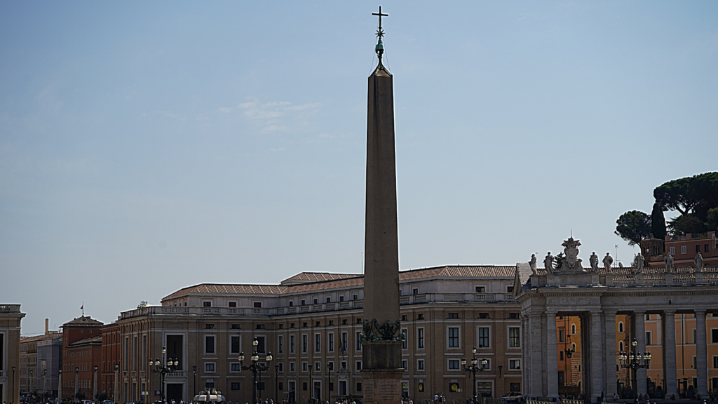 Obelisco a San Pietro