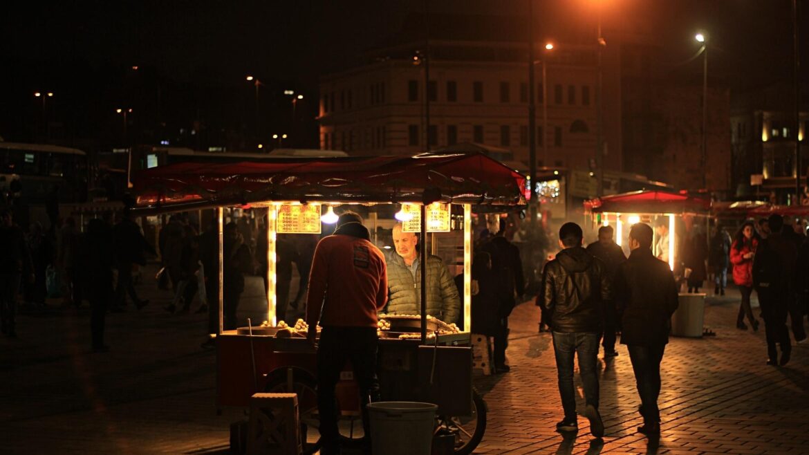 Street food. La storia antica ci insegna come si fa